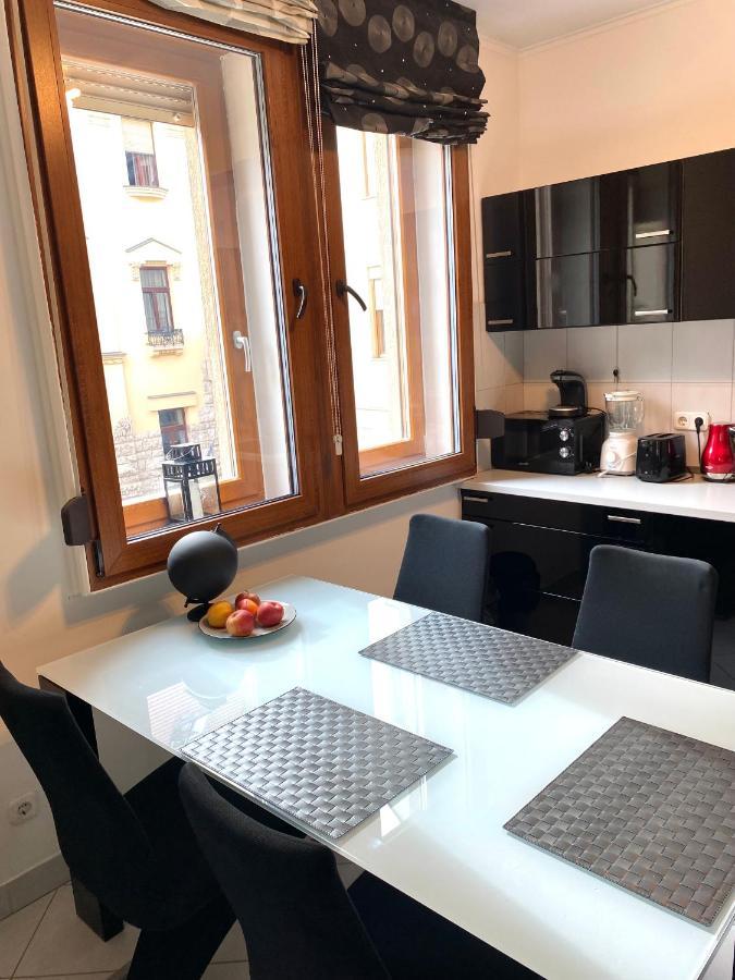 Budapest Heart By Gozsdu Apartment Экстерьер фото