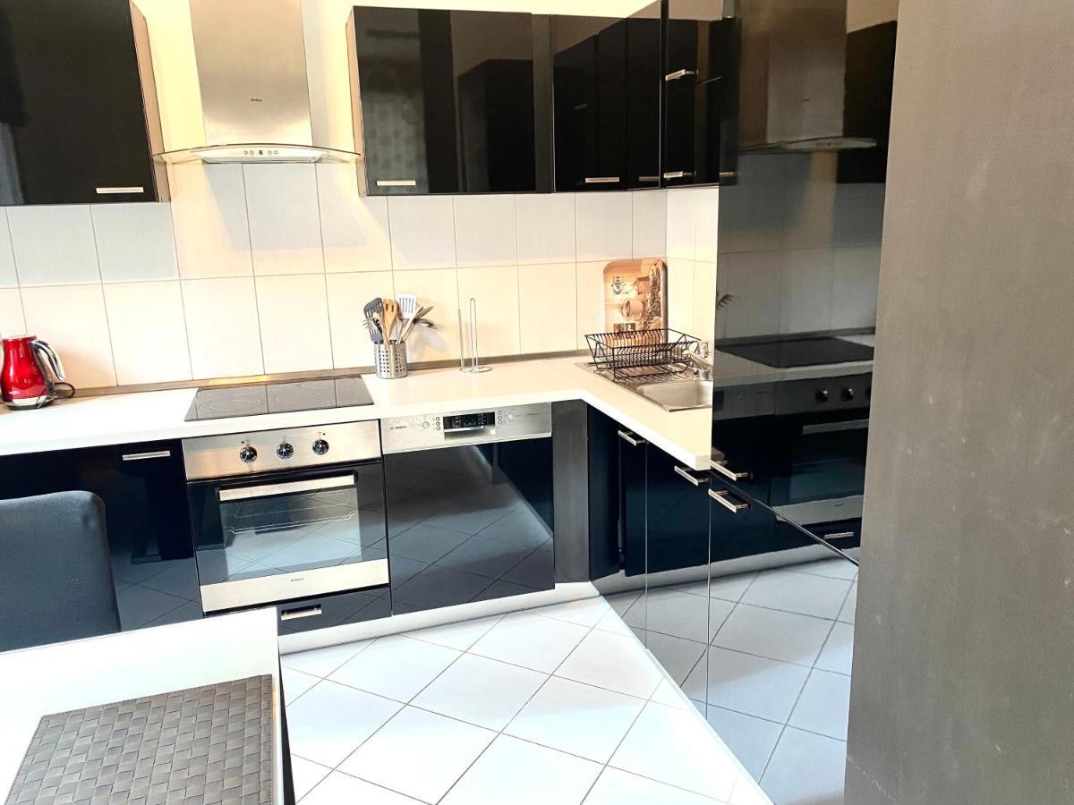 Budapest Heart By Gozsdu Apartment Экстерьер фото